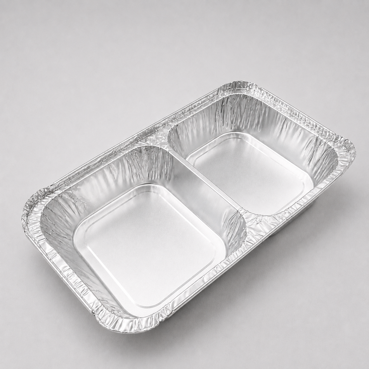 Box2Pack aluminium compartment takeaway container for separating meals and side dishes.