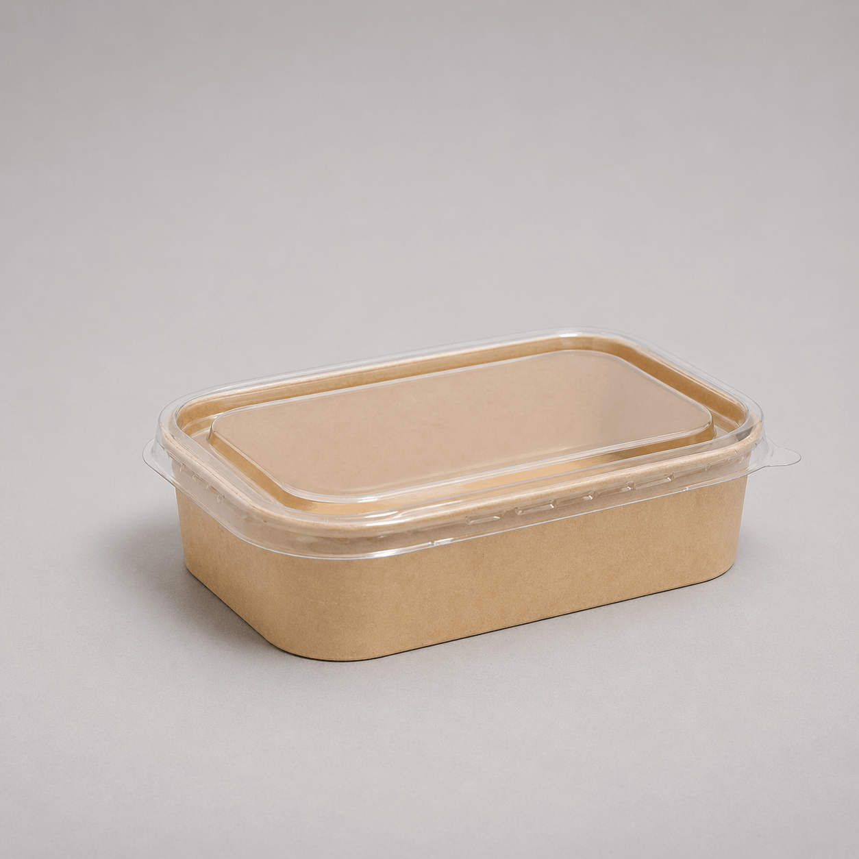 Clear PP lid, 140mm, on small rectangular kraft container
