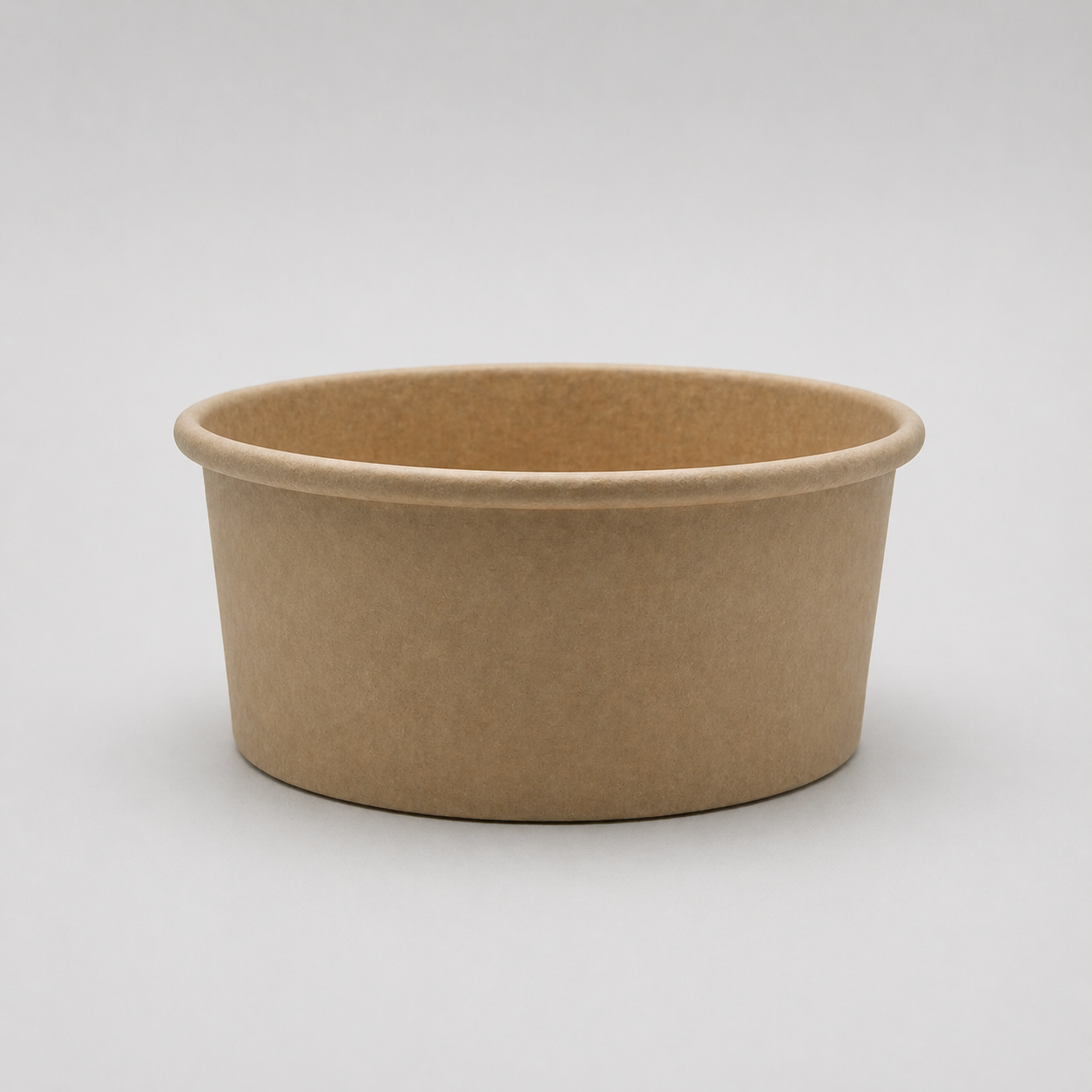 Round kraft bowls 150-Series with food